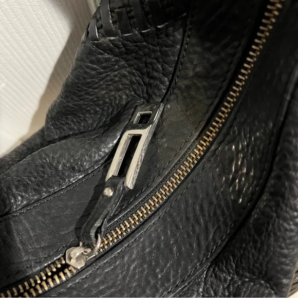 BCBG Maxazira XL Black Handbag - Picture 4 of 9